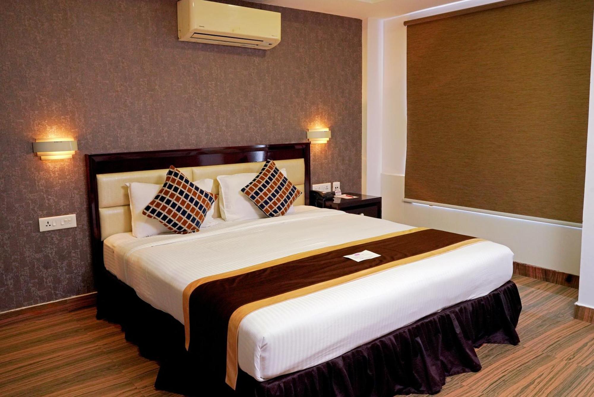 Kga Elite Continental 4* Tiruvalla