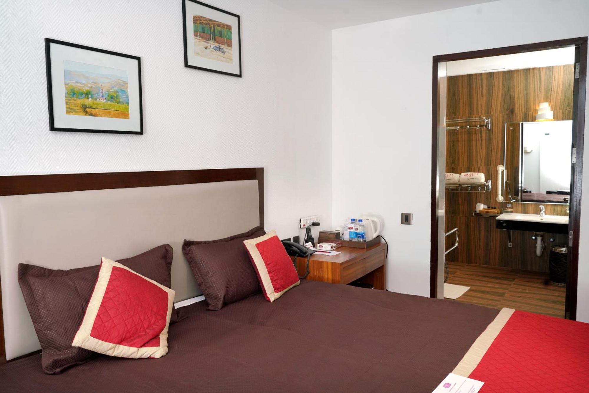 Hotel Kga Elite Continental