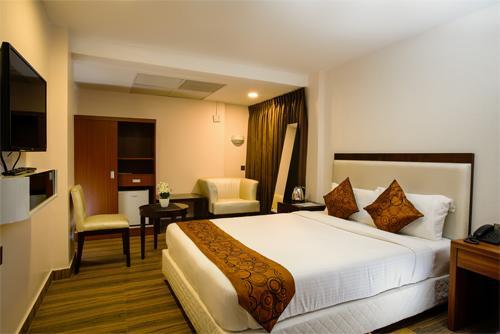 Hotel Kga Elite Continental 4*