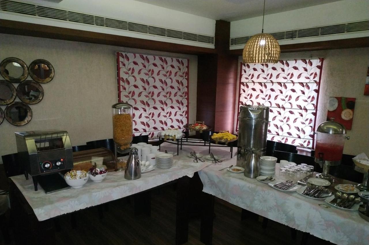 Hotel Kga Elite Continental Tiruvalla